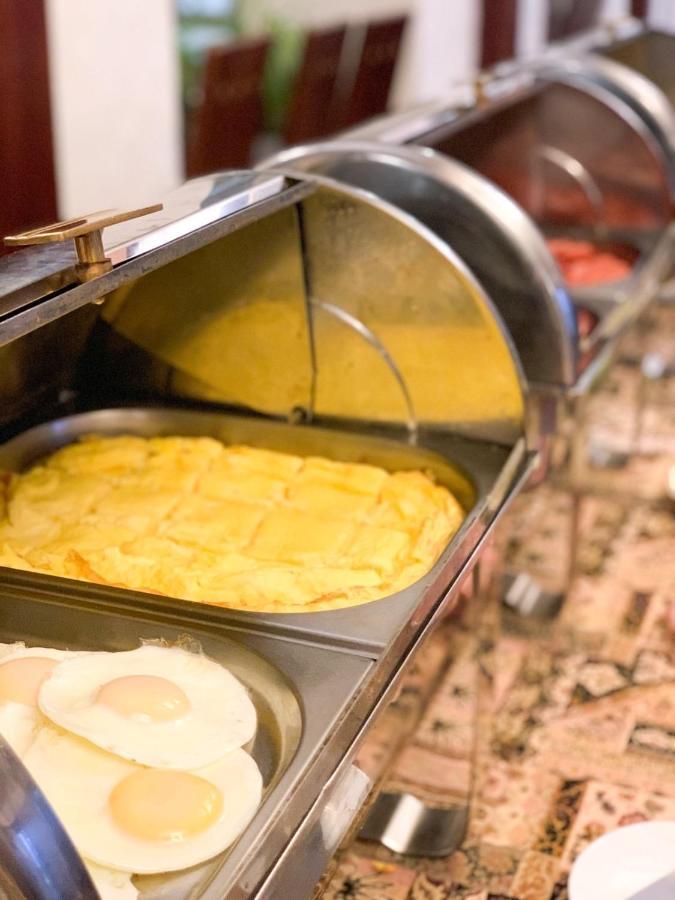 Ukraina Hotel Czerkasy Zewnętrze zdjęcie