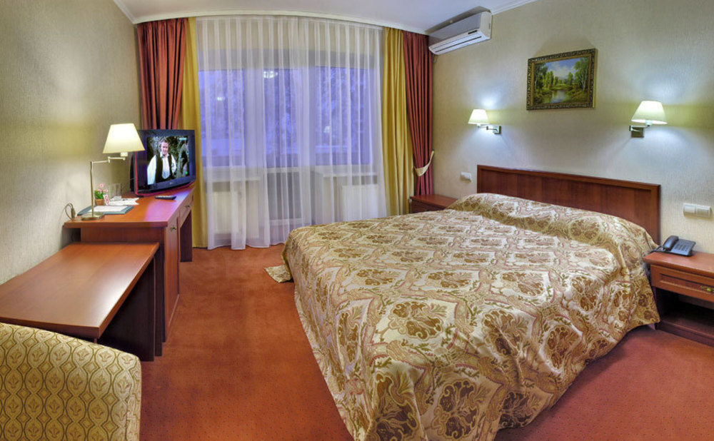 Ukraina Hotel Czerkasy Zewnętrze zdjęcie