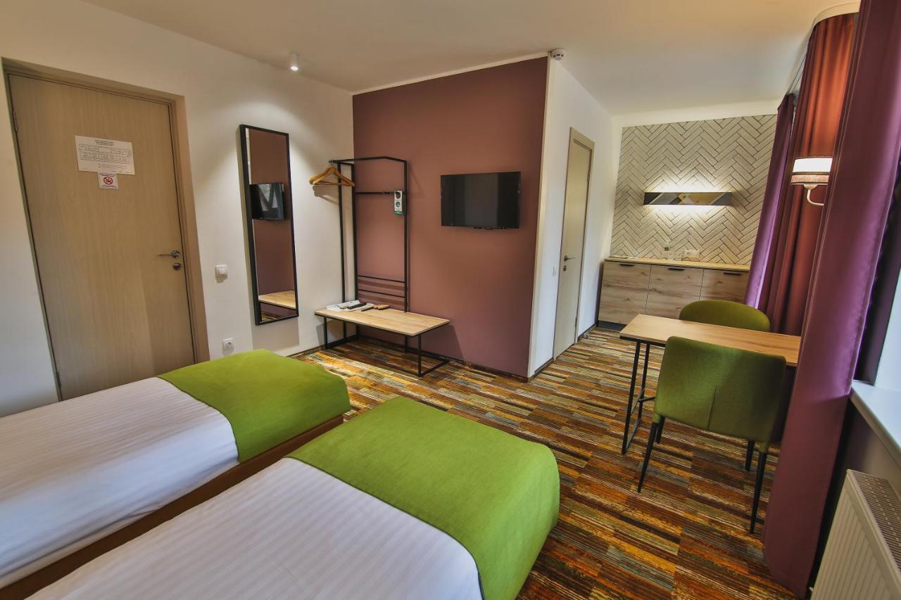 Ukraina Hotel Czerkasy Zewnętrze zdjęcie