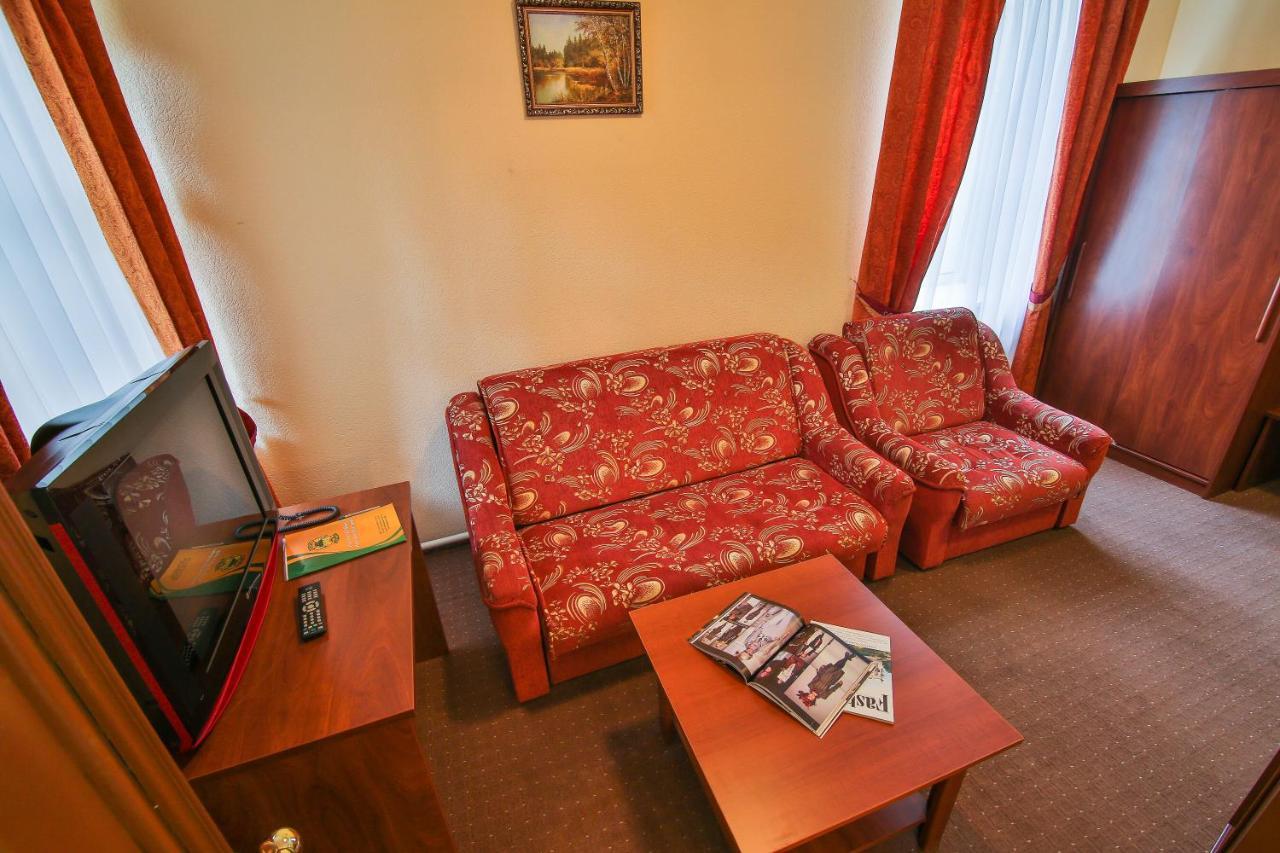 Ukraina Hotel Czerkasy Zewnętrze zdjęcie